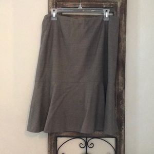 Casual corner pencil skirt with flare bottom